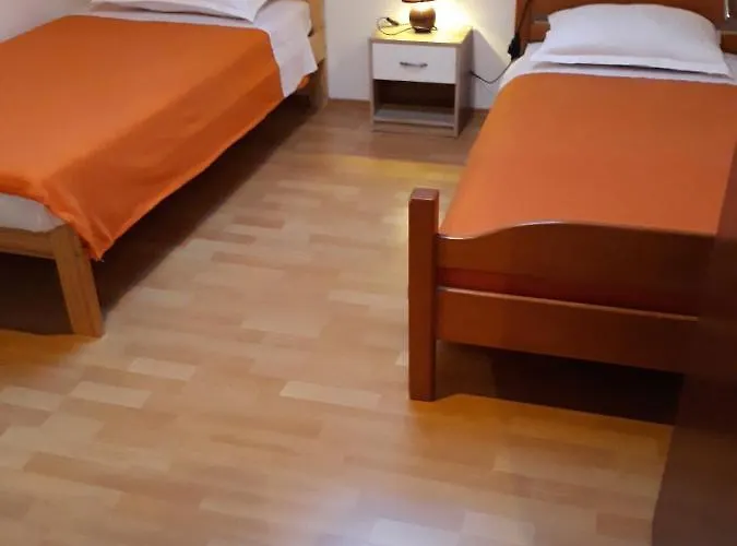 With Parking Space - 16226 Appartamento Vir